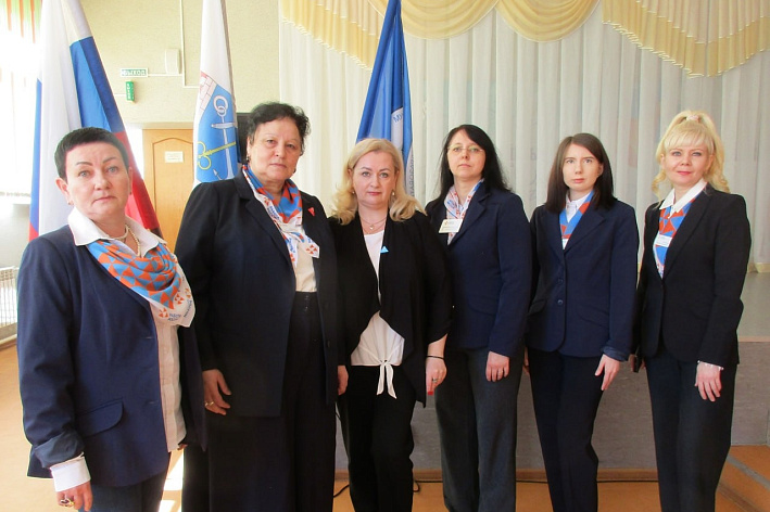 Сервис  — цифровой, подход — индивидуальный. Службе занятости 35 лет