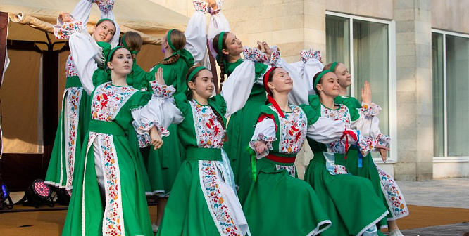 Праздник «Рецепт хорошего настроения» пройдет на площади у Дворца культуры «Строитель»