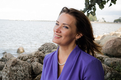 Директор ГКЦ «Арт-Карусель» Елена Фролова отмечена областной наградой 