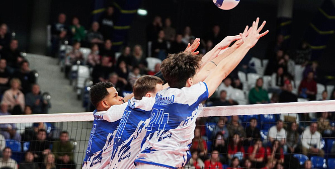 «Динамо-ЛО» уверенно обыграло «Факел Ямал» в праздничном матче