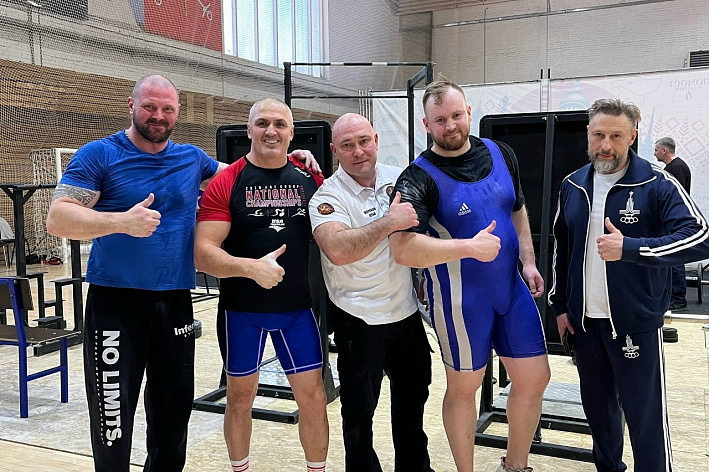 Девять золотых медалей и пять мировых рекордов. Команда «Балтийские витязи» из Соснового Бора успешно выступила на Международном турнире