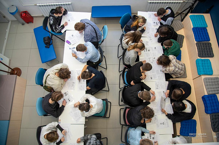 Сосновоборцы написали «Диктант Победы», посвященный маршалу Жукову