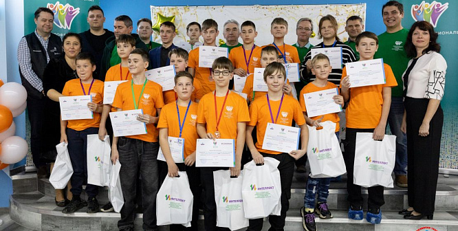 Подведены итоги регионального чемпионата «Юные профессионалы» в Сосновом Бору