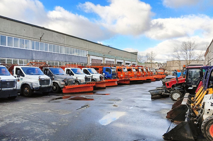 К чистоте и комфорту. Коммунальные заботы недели в Сосновом Бору