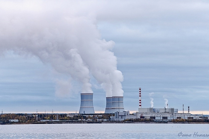На новом энергоблоке ЛАЭС впервые перегрузили ядерное топливо