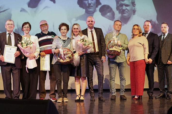 Атомщик — дело семейное. Династию Кальсиных отметили на празднике в честь Дня города