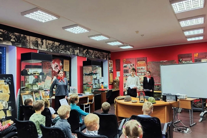 Школьники Соснового Бора присоединились к акции «Блокадная ласточка»