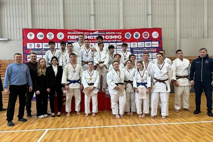Бойцовские характеры. Дзюдоисты спортивной школы «Малахит» завоевали путевки на Первенство России