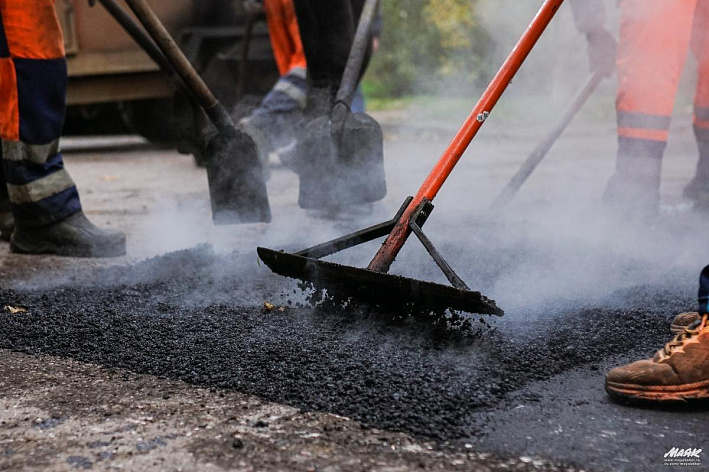 В Сосновом Бору утвержден график ямочного ремонта дорог на 16-21 марта