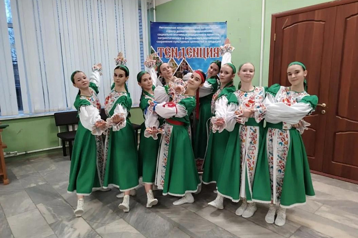 Сосновоборский танцевальный ансамбль «Энергия» завоевал пять наград на межрегиональном фестивале 