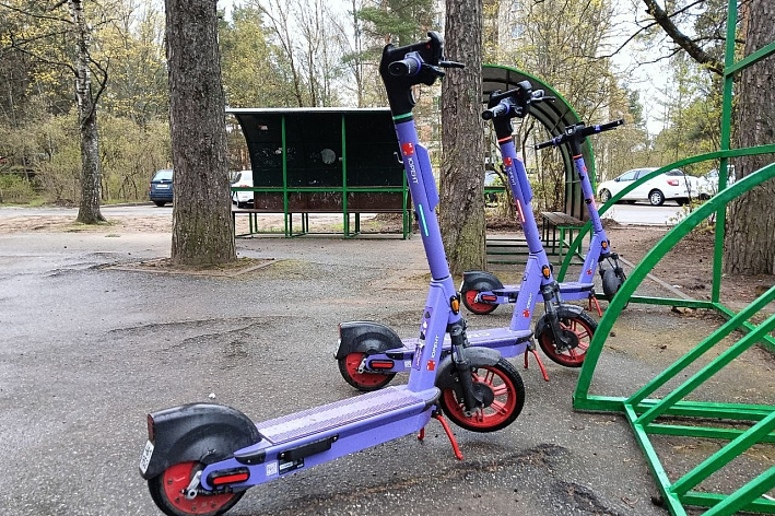 По инициативе Соснового Бора изменён областной закон в части усиления контроля за использованием электросамокатов