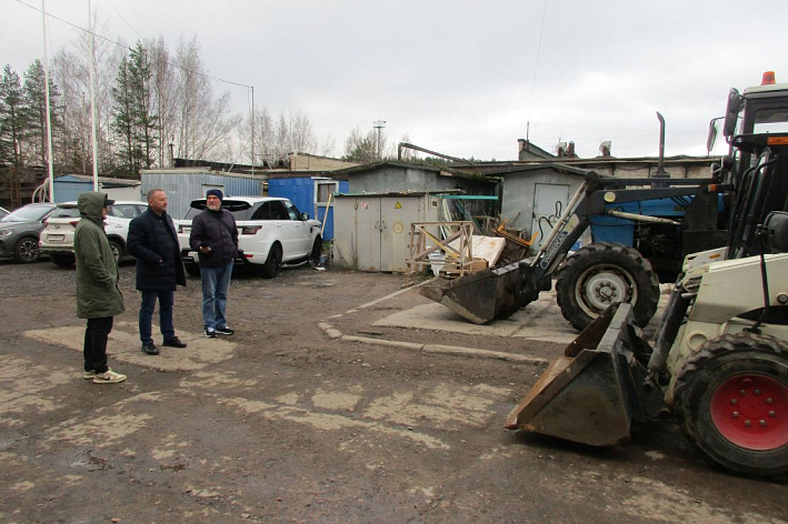 В Сосновом Бору проверяют готовность управляющих компаний к зиме