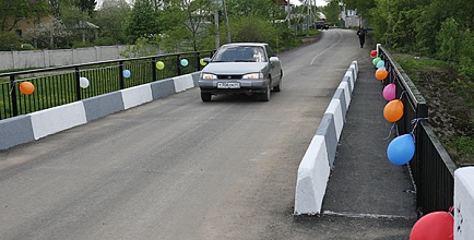Мост в Старом Калище дождался ремонта 