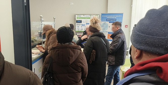 Очереди за льготой на электричество: «РКС-Энерго» расширяет приемные дни для абонентов в Сосновом Бору