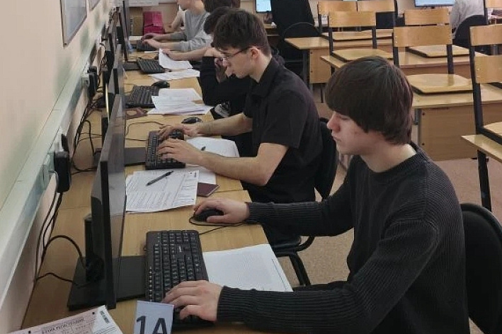 Сосновый  Бор принял участие во всероссийской тренировке ЕГЭ