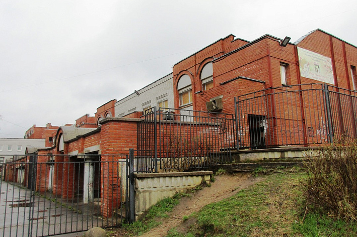 Надежда на инвесторов: кто может подарить вторую жизнь начальному блоку школы №7 в Сосновом Бору 