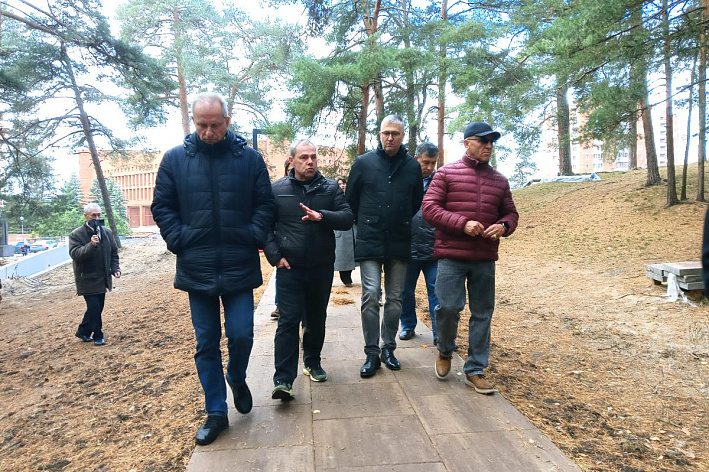 Глава Соснового Бора потребовал ускорить ход работ в парке «Белые пески»